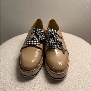 Zara Beige Patent Leather Flats with Checkered Laces